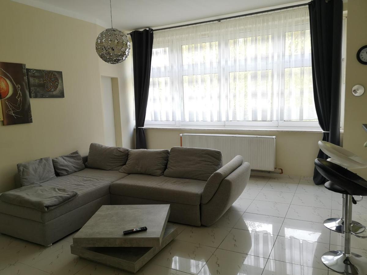 Ferienwohnung Civrilli Teuchern Екстериор снимка